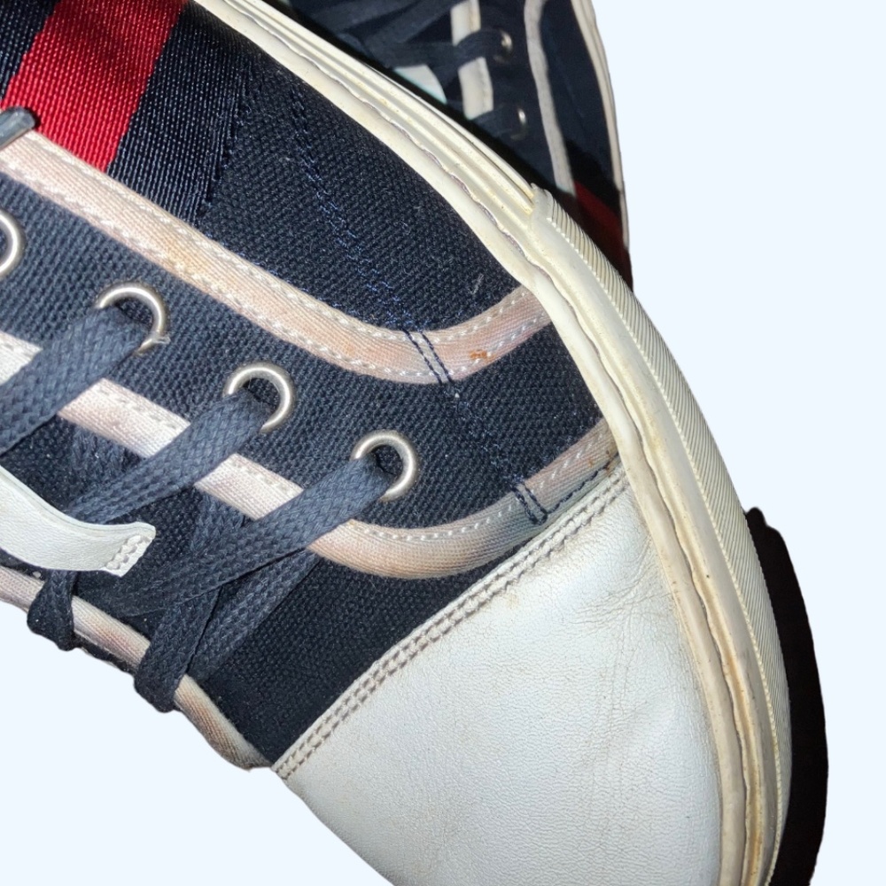 Gucci Ace Low Top Sneakers - Picture 15 of 16
